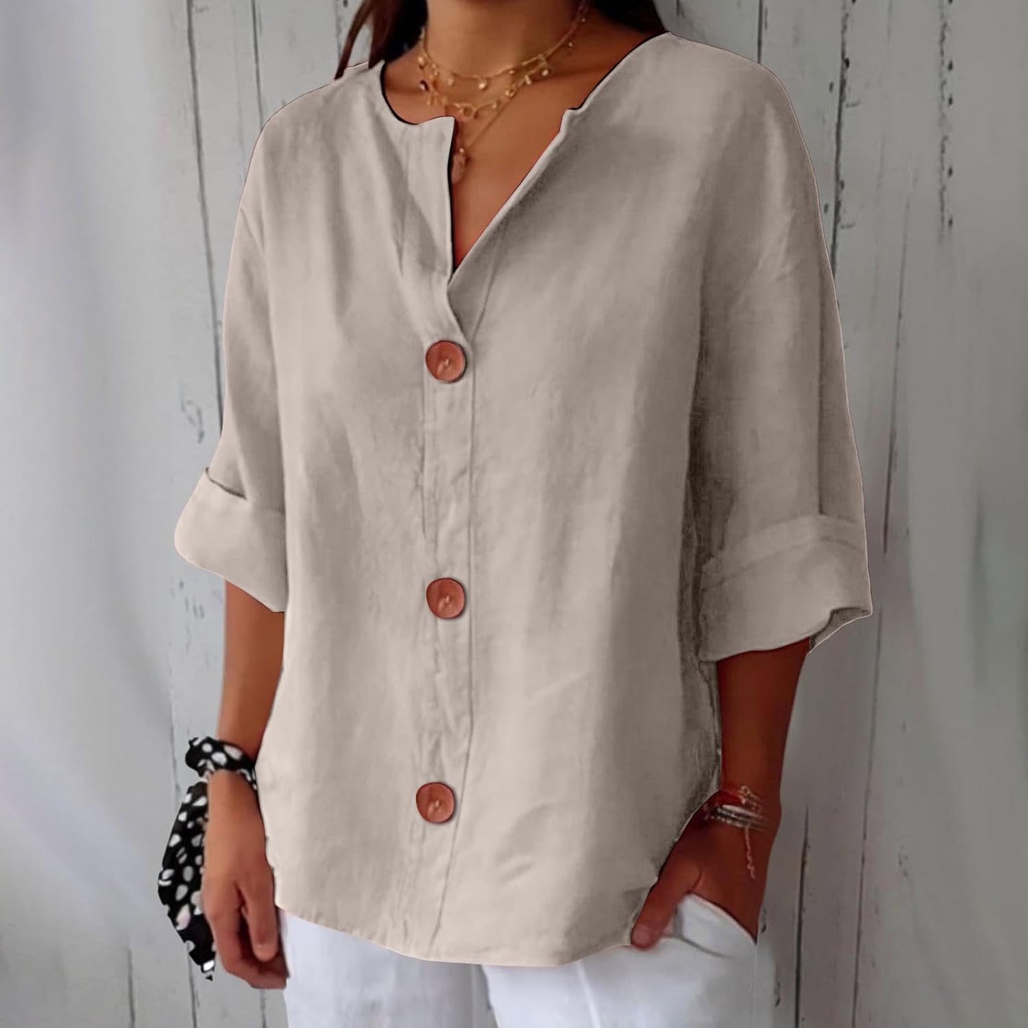 Natasha | Relaxed Blouse for Timeless Elegance