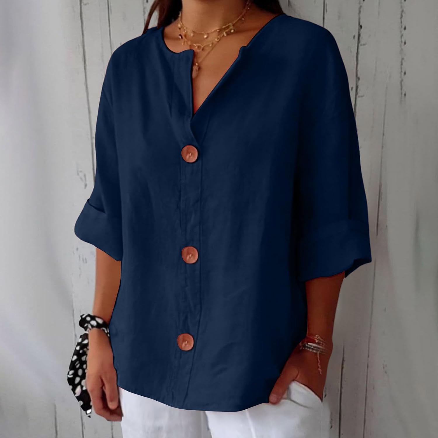Natasha | Relaxed Blouse for Timeless Elegance